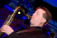 Ian Nevins, saxophone extraordinaire